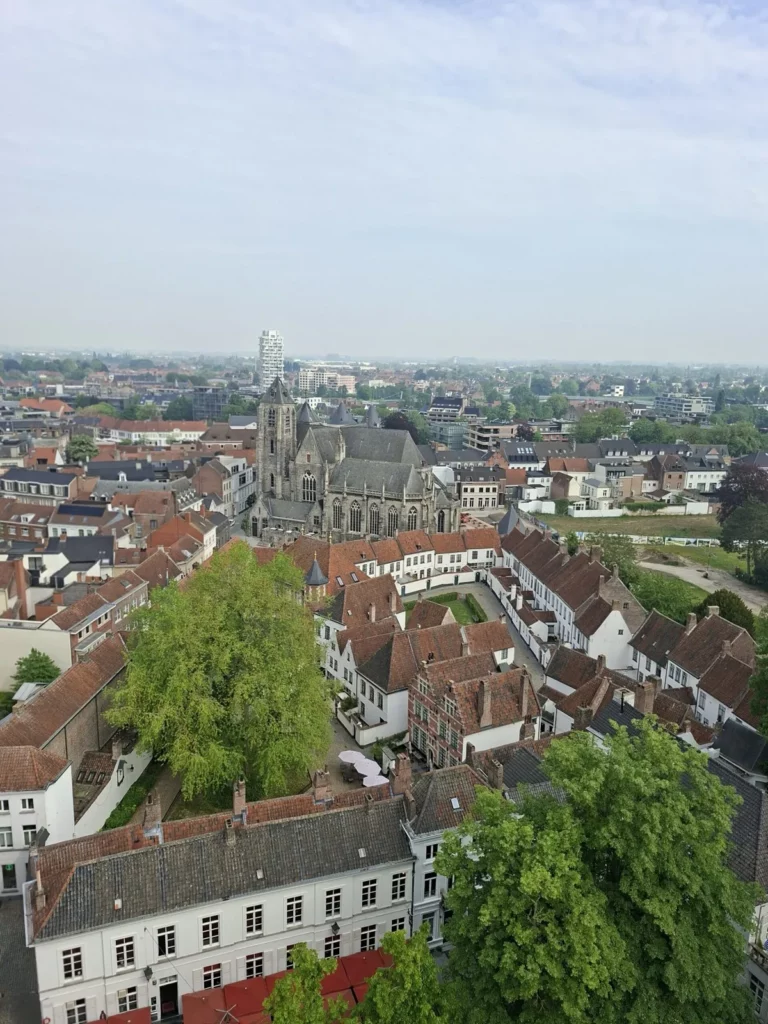 Courtrai : hôtel historique, découvertes et restaurant surprenant